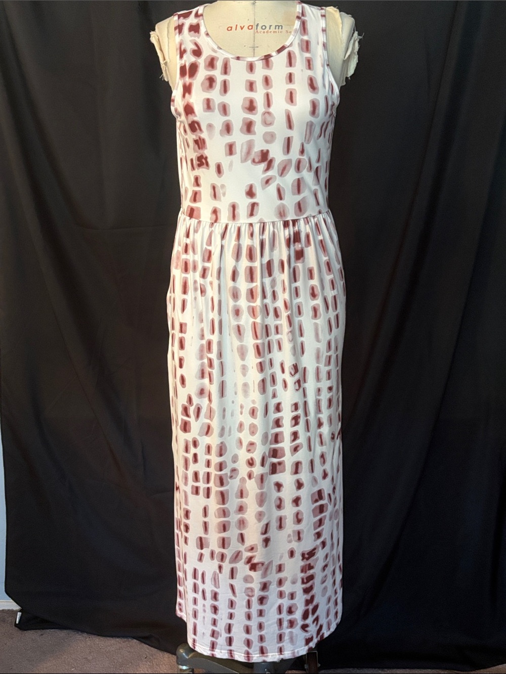 Sleeveless White and Dusty Rose Patterned Maxi Dress
